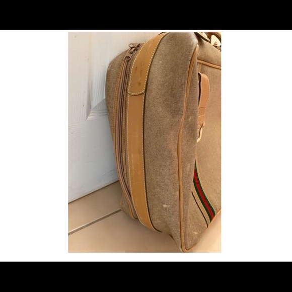 Vintage Gucci carry on luxurious luggage - Picture 6 of 7